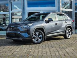Grau Gebraucht 2022 Toyota RAV4 Team SUV | 23.900 € (Fairer Preis)