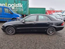 Schwarz Gebraucht 2003 Mercedes C200 Limousine | 999 € (Superpreis)