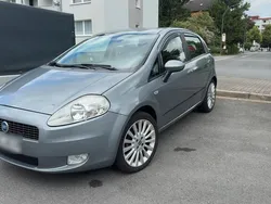 Silber Gebraucht 2006 Fiat Punto Kleinwagen | 2.500 € (Teuer)