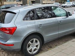 Grau Gebraucht 2011 Audi Q5 Ambiente SUV | 16.500 € (Fairer Preis)