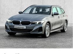 Grau Gebraucht 2024 BMW 318 Comfort Edition Kombi | 32.900 € (Guter Preis)