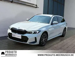 Alpinweiss iii Gebraucht 2024 BMW 318 M Sport Kombi | 35.400 € (Guter Preis)