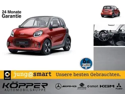 Rot Gebraucht 2024 Smart ForTwo Electric Drive Exclusive Kleinwagen | 15.997 € (Fairer Preis)