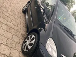 Schwarz Gebraucht 2003 Mercedes A140 Kleinwagen | 1.250 €