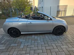 Silber Gebraucht 2006 Nissan Micra C+C Basis Cabrio | 2.500 € (Teuer)