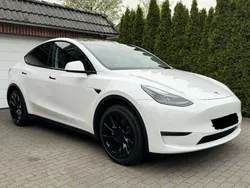 Weiß Gebraucht 2023 Tesla Model Y Long Range SUV | 35.900 € (Guter Preis)