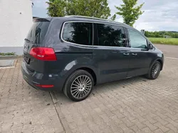 Grau Gebraucht 2012 VW Sharan Highline Van / Kleinbus | 11.500 € (Guter Preis)