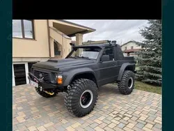 Schwarz Gebraucht 1993 Nissan Patrol SUV | 50.000 €