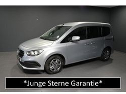 Silber Gebraucht 2024 Mercedes T180 Style Van / Kleinbus | 24.360 € (Guter Preis)