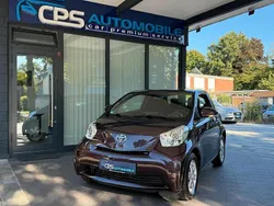 Braun Gebraucht 2009 Toyota iQ Basis Kleinwagen | 4.500 € (Fairer Preis)