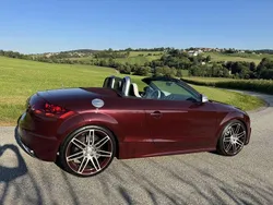 Rot Gebraucht 2010 Audi TT Roadster Exclusive Cabrio | 45.700 €