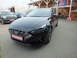 Schwarz Gebraucht 2020 Hyundai i30 Limousine | 13.999 € (Fairer Preis)