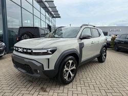 Beige Gebraucht 2025 Dacia Duster Journey SUV | 26.480 € (Etwas zu teuer)