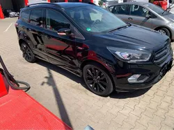 Schwarz Gebraucht 2018 Ford Kuga ST-Line SUV | 14.200 € (Superpreis)