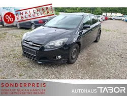 Pantherschwarz metallic Gebraucht 2012 Ford Focus Titanium Limousine | 3.785 € (Guter Preis)