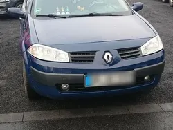 Blau Gebraucht 2004 Renault Mégane GrandTour Authentique Kombi | 2.200 € (Fairer Preis)
