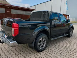 Black (m) Gebraucht 2009 Nissan Navara Abholung | 11.500 € (Fairer Preis)