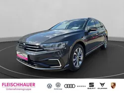 Grau Gebraucht 2021 VW Passat GTE Kombi | 24.490 € (Fairer Preis)