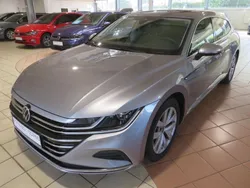 Silber Gebraucht 2022 VW Arteon Elegance Limousine | 24.945 € (Etwas zu teuer)
