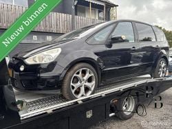 Schwarz Gebraucht 2009 Ford S-MAX Titanium Van / Kleinbus | 633 € (Guter Preis)