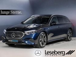 Blau Gebraucht 2025 Mercedes E300 Avantgarde Limousine | 53.650 € (Etwas zu teuer)