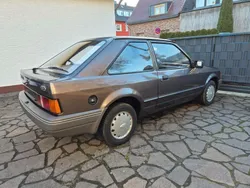Grau Gebraucht 1988 Ford Escort Kleinwagen | 2.999 €