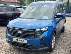 Blau Neu 2025 Ford Tourneo Courier Titanium Van / Kleinbus | 26.450 € (Fairer Preis)