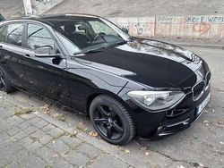 Schwarz Gebraucht 2012 BMW 116 Sport Line Kleinwagen | 5.300 € (Guter Preis)