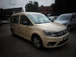 Beige Gebraucht 2019 VW Caddy Maxi Van / Kleinbus | 11.900 € (Teuer)