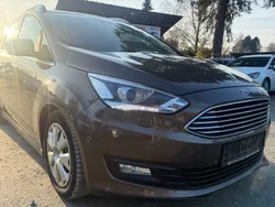 Braun Gebraucht 2017 Ford Grand C-Max Titanium Van / Kleinbus | 9.999 € (Guter Preis)
