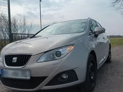 Beige Gebraucht 2011 Seat Ibiza ST Sport Kombi | 6.300 € (Teuer)