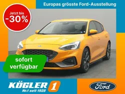 Tropical orange Gebraucht 2020 Ford Focus ST Limousine | 27.970 € (Etwas zu teuer)