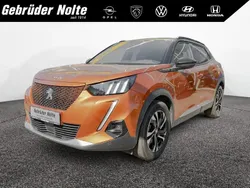 Orange / orange fusion Gebraucht 2021 Peugeot e-2008 GT-line SUV | 18.990 € (Fairer Preis)