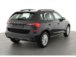 Gebraucht 2024 Skoda Kamiq Selection SUV | 24.895 € (Fairer Preis)