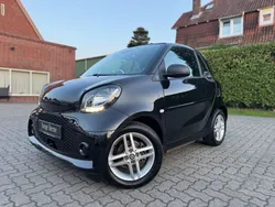 Schwarz Gebraucht 2021 Smart ForTwo Electric Drive Passion | 7.499 € (Superpreis)