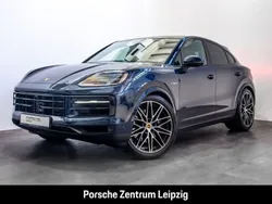 Blau Gebraucht 2023 Porsche Cayenne SUV | 109.800 € (Guter Preis)