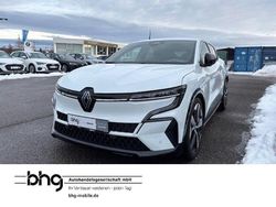 Weiss Gebraucht 2022 Renault Mégane IV | 27.360 € (Guter Preis)