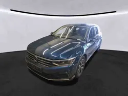 Blau Gebraucht 2022 VW Passat GTE Kombi | 26.730 € (Fairer Preis)