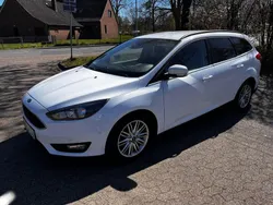 Weiß Gebraucht 2017 Ford Focus Cool & Connect Kombi | 8.500 € (Guter Preis)