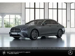 Grau Gebraucht 2021 Mercedes E220 AMG Limousine | 40.949 € (Fairer Preis)