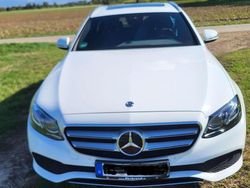 Weiß Gebraucht 2018 Mercedes B220 Van / Kleinbus | 22.650 € (Teuer)