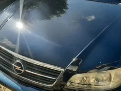 Blau Gebraucht 2001 Opel Omega Limousine | 4.000 € (Etwas zu teuer)
