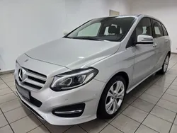 Silber Gebraucht 2017 Mercedes B200 Business Van / Kleinbus | 18.490 € (Fairer Preis)