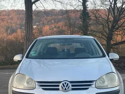 Silber Gebraucht 2004 VW Golf V Kleinwagen | 1.000 € (Superpreis)