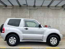 Silber Gebraucht 2003 Mitsubishi Montero SUV | 8.999 €