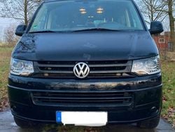 Schwarz Gebraucht 2012 VW Caravelle Van / Kleinbus | 12.500 € (Guter Preis)