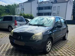 Gebraucht 2003 Renault Clio II Authentique Limousine | 850 € (Fairer Preis)