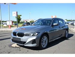 Grau Gebraucht 2023 BMW 320 Shadowline Kombi | 32.990 € (Fairer Preis)