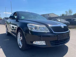 Black metallic Gebraucht 2009 Skoda Octavia Elegance Limousine | 1.800 € (Superpreis)