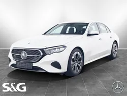 Unilack polarweiß Gebraucht 2024 Mercedes E220 Avantgarde Limousine | 47.990 € (Superpreis)